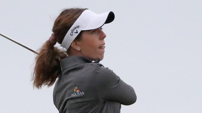 LPGAのスター選手、メル・リードのワークアウトを参考にして、最高の体型を手に入れましょう。