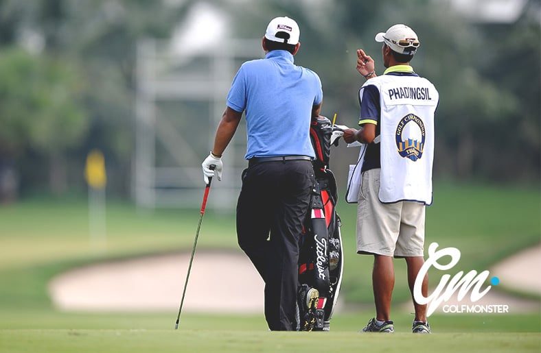 how-to-become-a-professional-golf-caddy-5258061